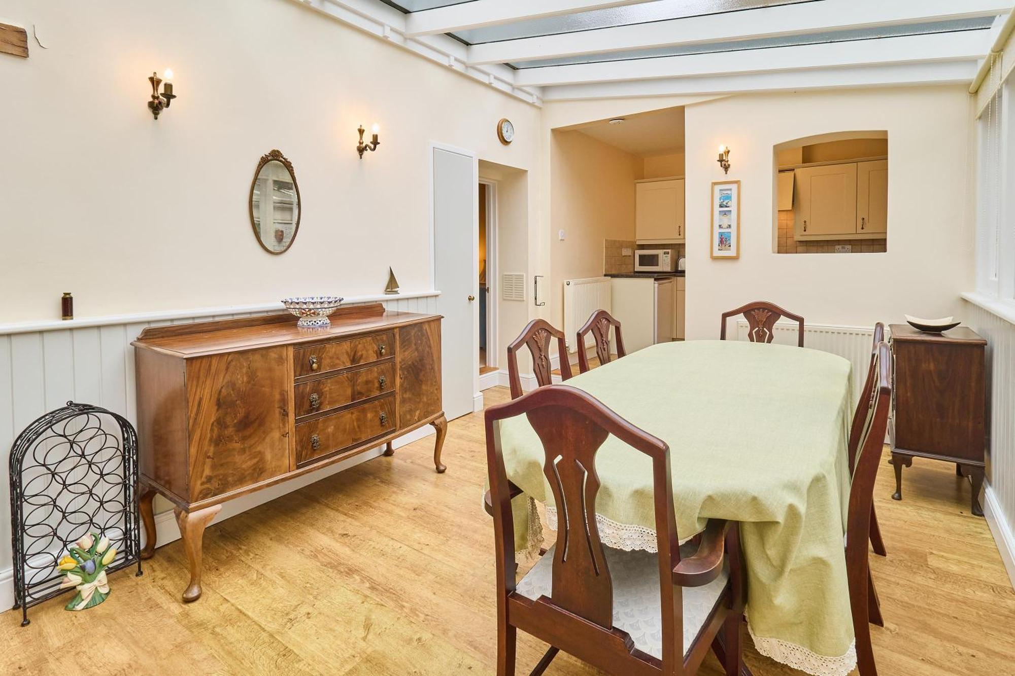 Holiday home Host & - Admiral's Rest